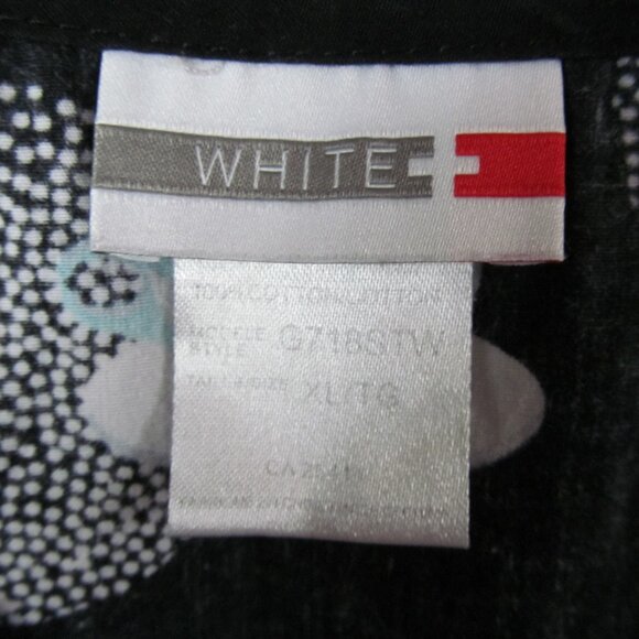 Scrub top winter theme - Picture 6 of 12